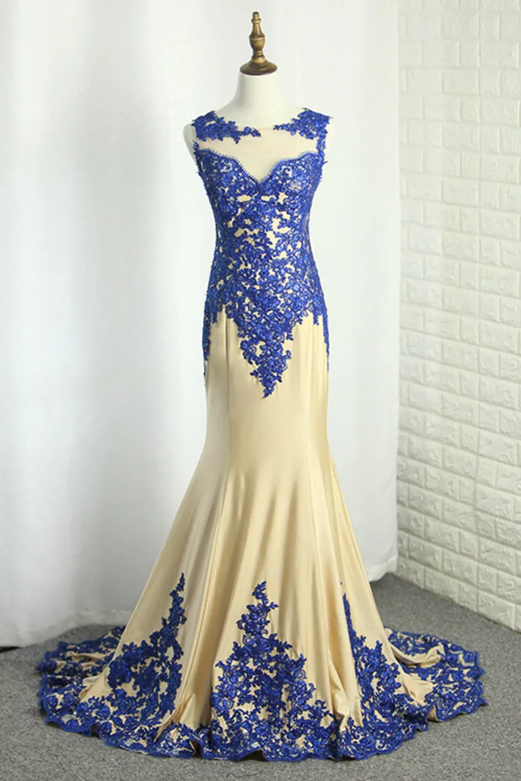 2024 Scoop Spandex Prom Dresses Mermaid With Applique Sweep Train