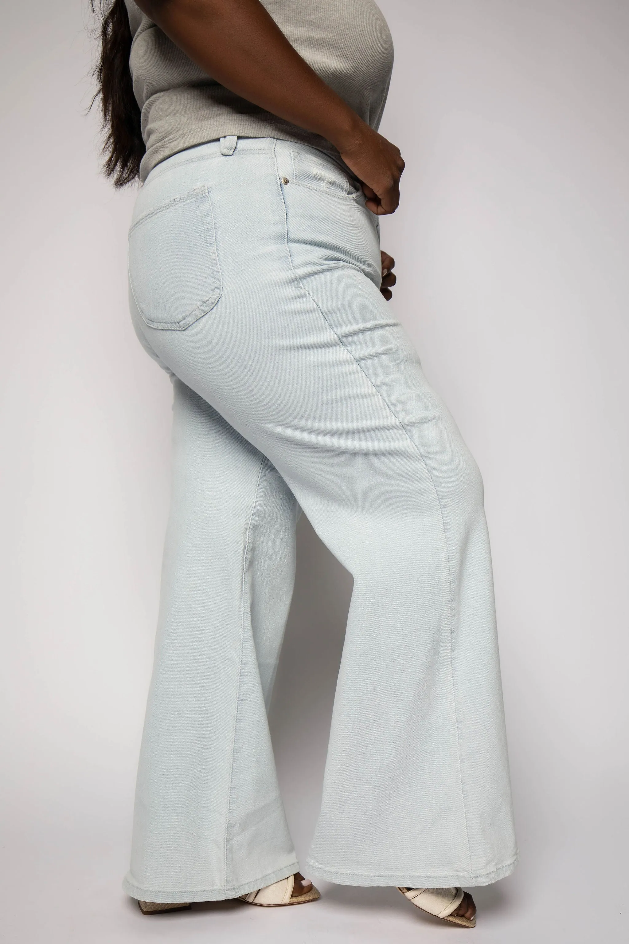 GOOD WAIST PALAZZO JEANS
