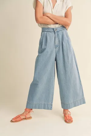 Trendy Washed Denim Mid-Rise Wide Leg Crop Pants